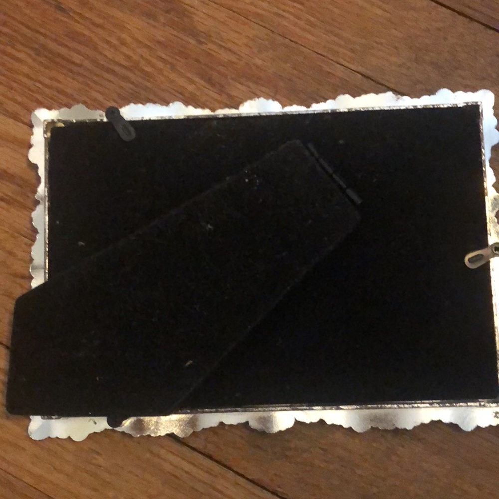 Picture frame - Picture 2 of 3